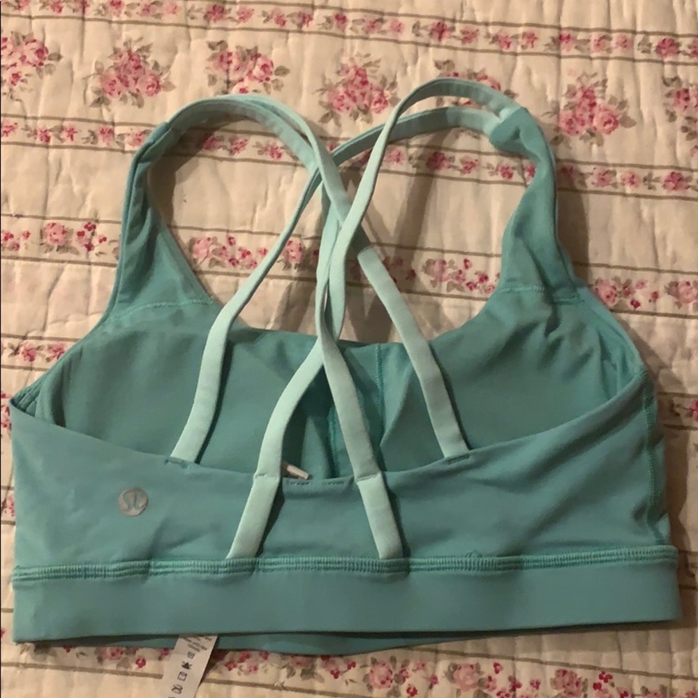 Lululemon crossback sports bra! Like New